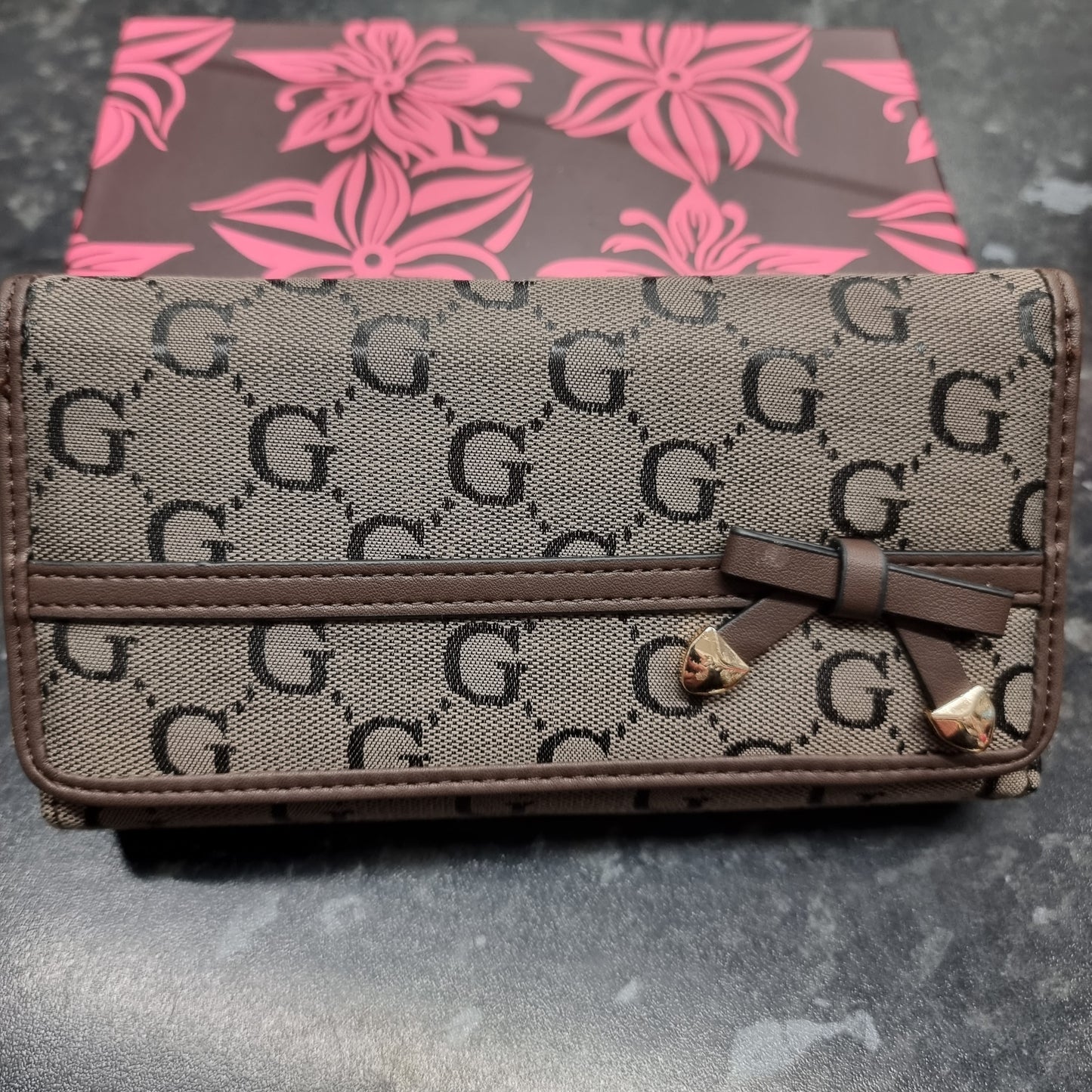 MODA 'G' print purse